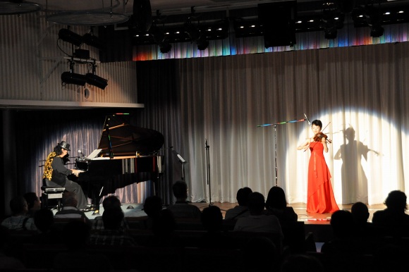 太平洋フェリー「いしかり」名古屋～仙台乗船記１_e0158925_1253426.jpg