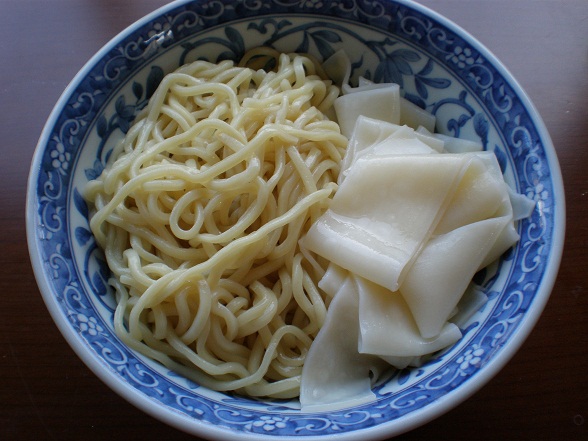 やまりす食堂　なんちゃって　恵比寿　（仙台ラーメン紀行　あれこれ）_b0219835_13314455.jpg