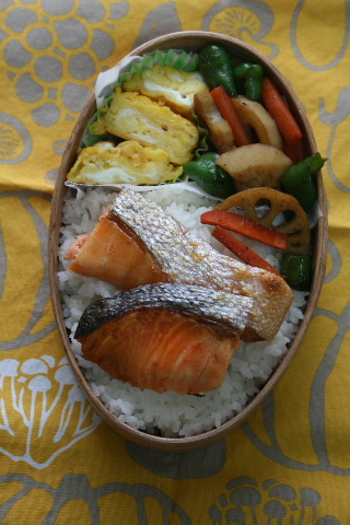 まいにちのお弁当_f0082141_12384136.jpg