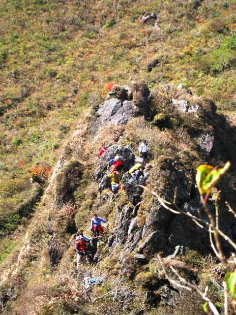 由布岳～15人でお鉢巡り_a0097006_0301776.jpg