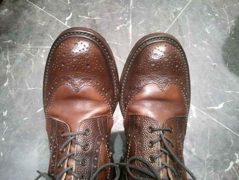 クリームの使い分け シューケア靴磨き工房 ルクアイーレ イセタンメンズスタイル 紳士靴 婦人靴のケア 修理