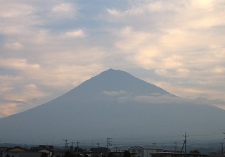 おっも～い～こんだぁらぁ＆今日の富士山_a0167836_12531158.jpg