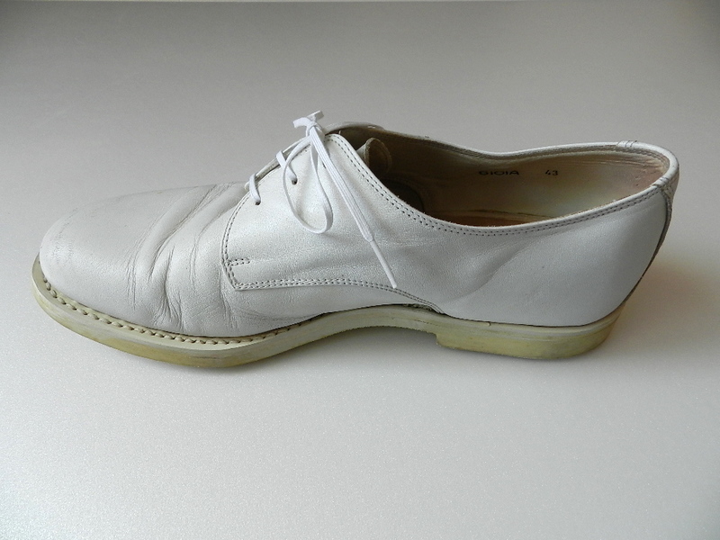 Itaｌian marine white shose_f0226051_13493515.jpg