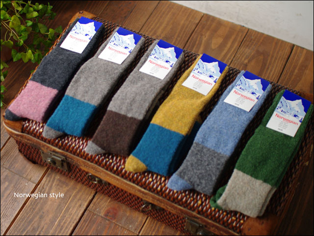 NORWEGIAN STYLE [ ノルウェージャン スタイル] bluky long 2-tone socks_f0051306_19501124.jpg