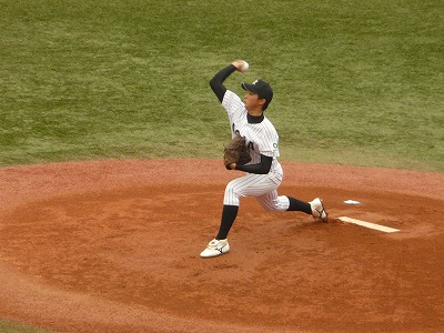 東洋大対亜細亜大 10月13日 東都大学野球 _b0166128_1225793.jpg