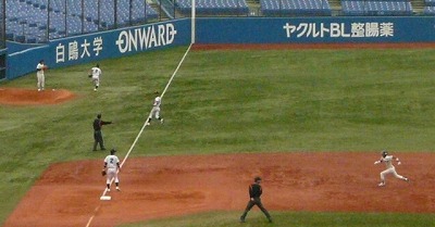 東洋大対亜細亜大 10月13日 東都大学野球 _b0166128_1535895.jpg