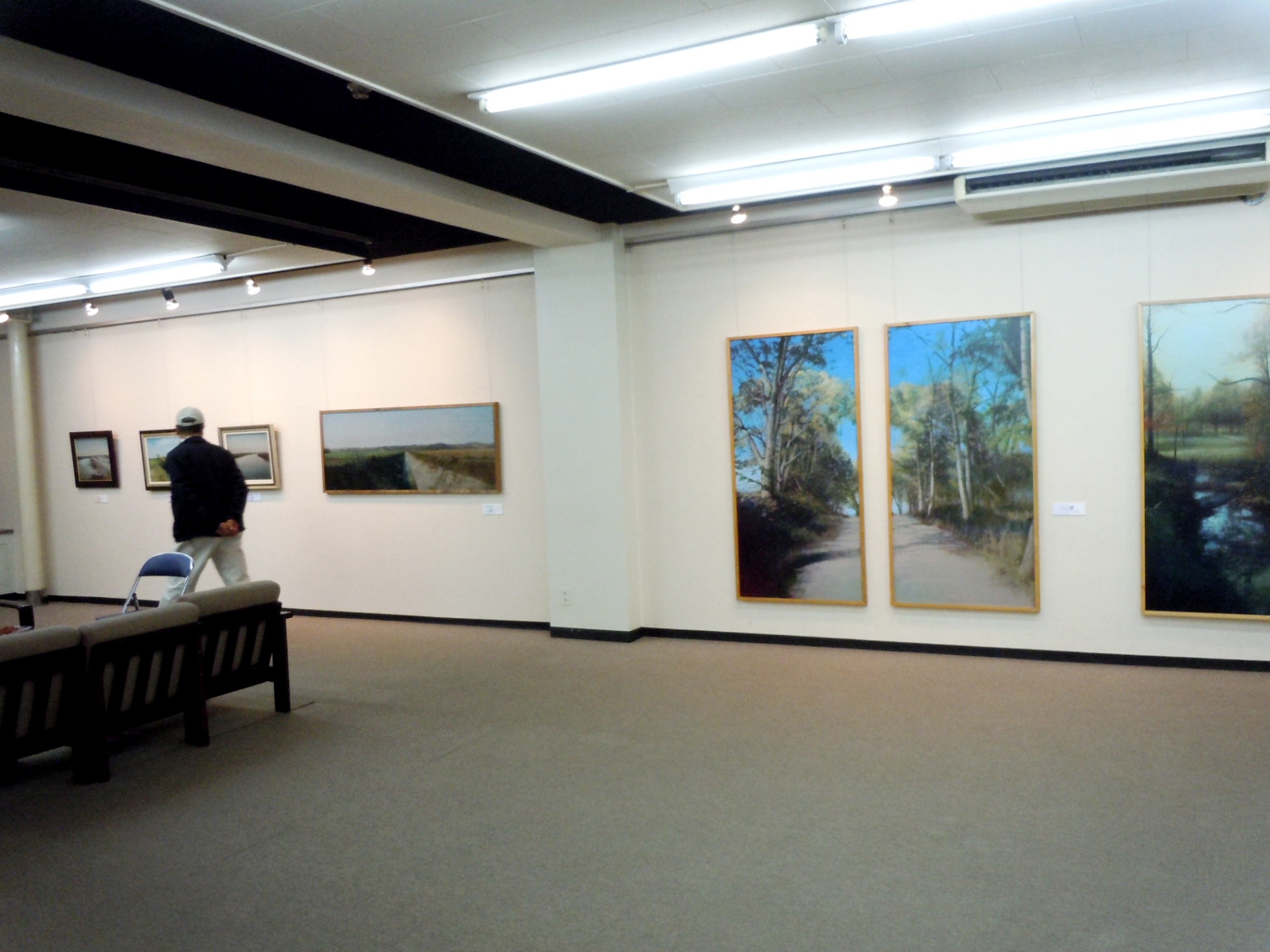 1585) 「森弘志・個展　『森弘志の風景』展」 時計台　終了・9月26日（月）～10月1日（土）_f0126829_9215812.jpg
