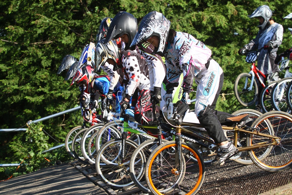 2011 JOSF 10月 緑山定期戦　vol.05 各決勝モト ダイジェスト その1_b0136231_22304120.jpg