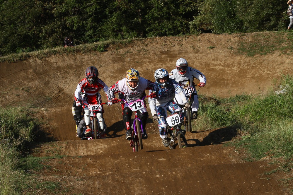 2011 JOSF 10月 緑山定期戦 vol.06 各決勝モト ダイジェスト その2_b0136231_23474385.jpg