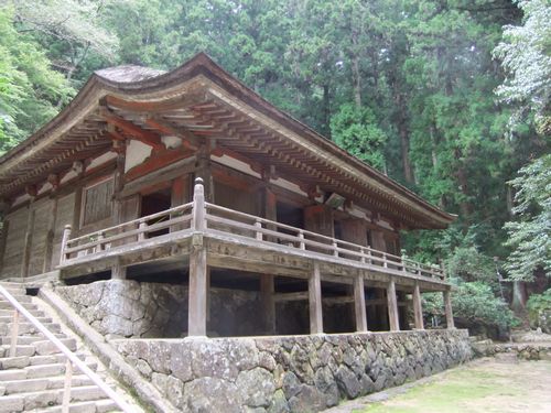 室生寺：金堂内陣特別拝観で感動_f0120102_8452635.jpg