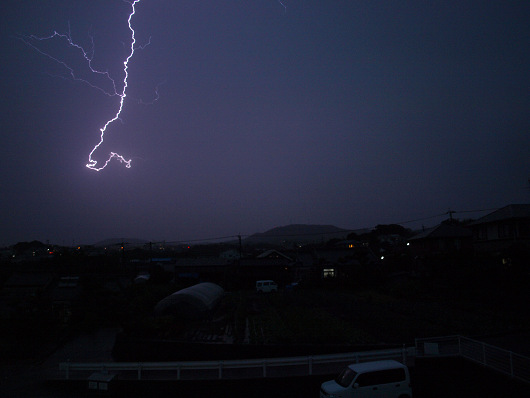 lightning！（稲妻）_d0052327_8265384.jpg