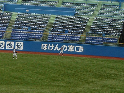 亜細亜大対中央大 10月18日 東都大学野球 _b0166128_2038335.jpg