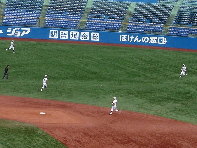 亜細亜大対中央大 10月18日 東都大学野球 _b0166128_20393555.jpg