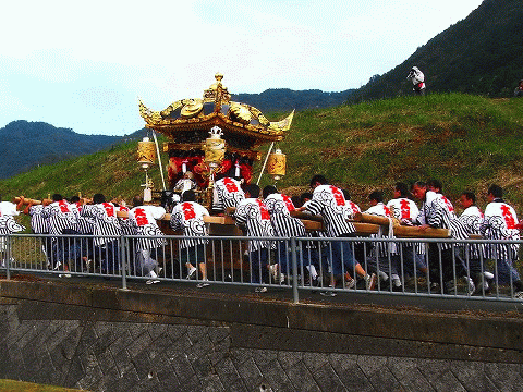 b0191932_1842778.gif
