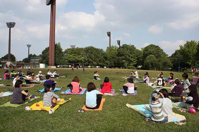 春日公園!パークヨガ＆ウォーキングイベント終了！_e0159256_16581861.jpg