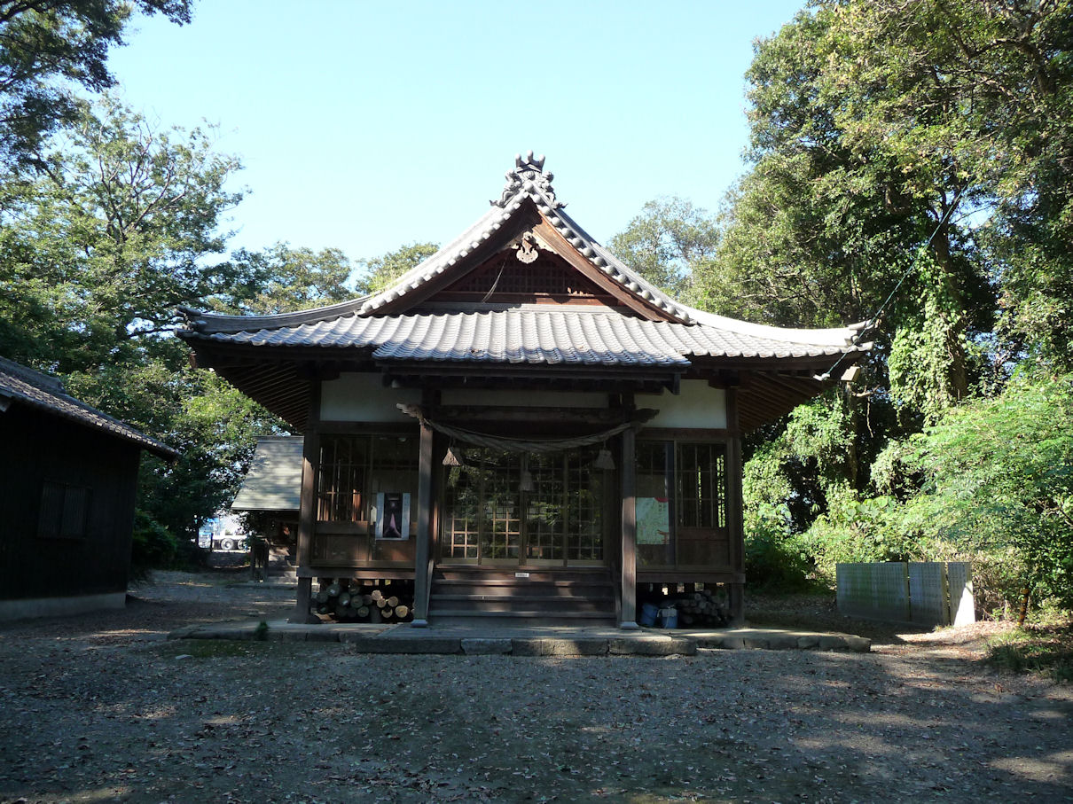 熊野神を祀る吉井神社　（秋祭り）_e0165472_11142879.jpg