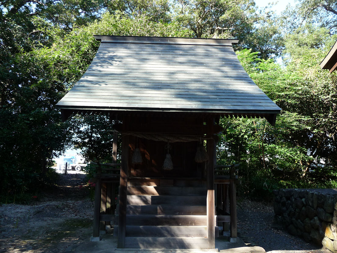 熊野神を祀る吉井神社　（秋祭り）_e0165472_11175819.jpg