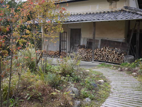 美濃加茂市の県道を走り、蛍の里のカフェ『季菜口』へ_e0197785_23441734.jpg