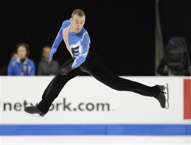 ブレジナ選手がトップ、小塚選手2位、村上選手3位スタート！　－2011スケートアメリカ_b0038294_1556270.jpg