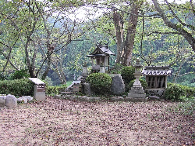 万葉集その三百四十二　(明日香：南淵山)_b0162728_8533538.jpg