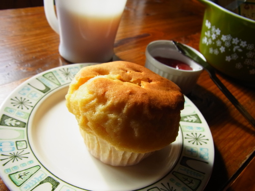 muffin with coffee_b0207642_122387.jpg