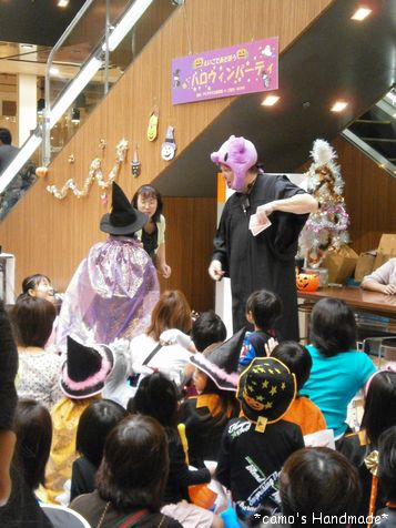 【 HALLOWEENなのにドラえもん　今日のおしごと 】_d0138974_2364142.jpg