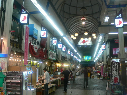 明石「三國酒店」「岩井商店」「近藤酒店」雨の中！_c0061686_518767.jpg