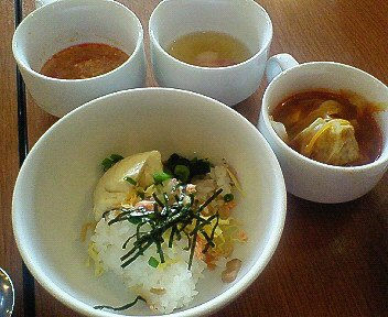 町田多摩境:「カーニバルブッフェ」10月30日(日)で閉店_c0014187_15214364.jpg