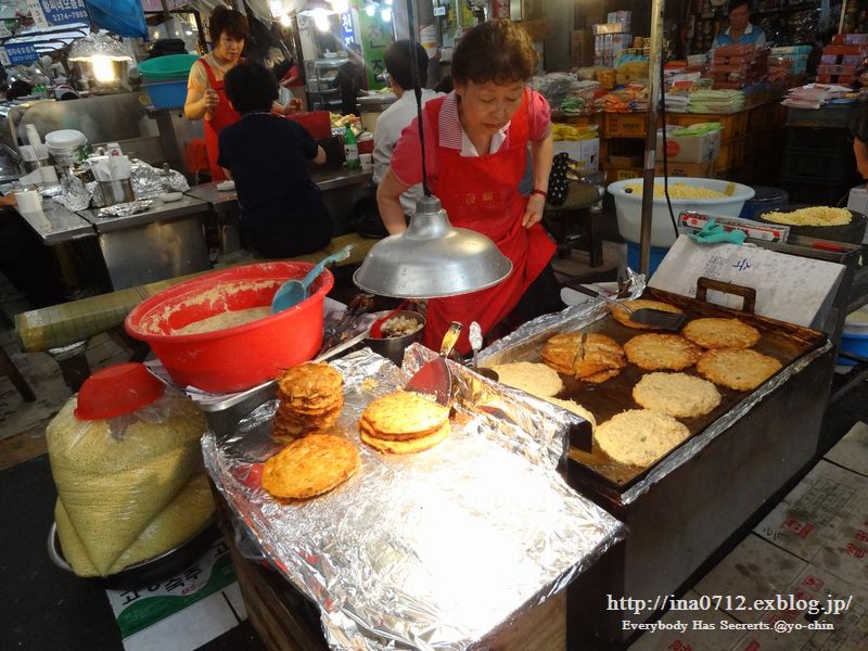 9月のソウルの旅vol.3 - 2 : 広蔵市場(광장시장)de麻薬キンパッ_f0077406_6391786.jpg