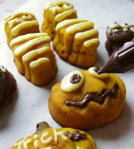 かぼちゃのハロウィンケーキ_f0168317_23124214.jpg