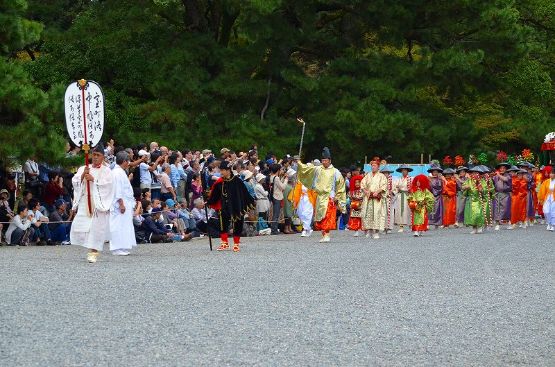 京都の三大祭「時代祭」が華やかに行われました。_e0237645_23583893.jpg