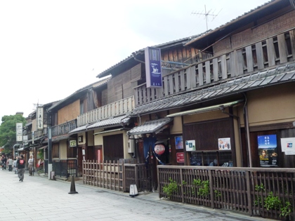 f0210546_1431652.jpg