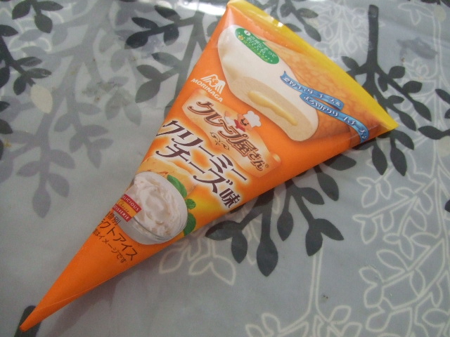 クレープ屋さん クリーミーチーズ味_f0076001_2255446.jpg