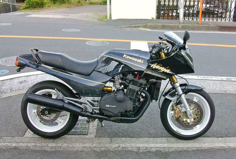 ファイナルバーゲン! GPZ900R 純正マフラー K098 GPZ900R まぐまぐの