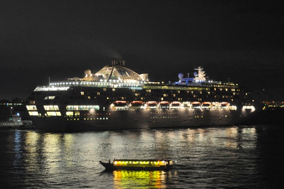 Sun Princess~サン・プリンセス~_e0158925_1235016.jpg