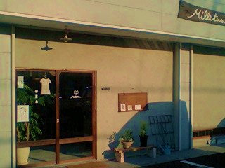 e0189225_1435761.jpg