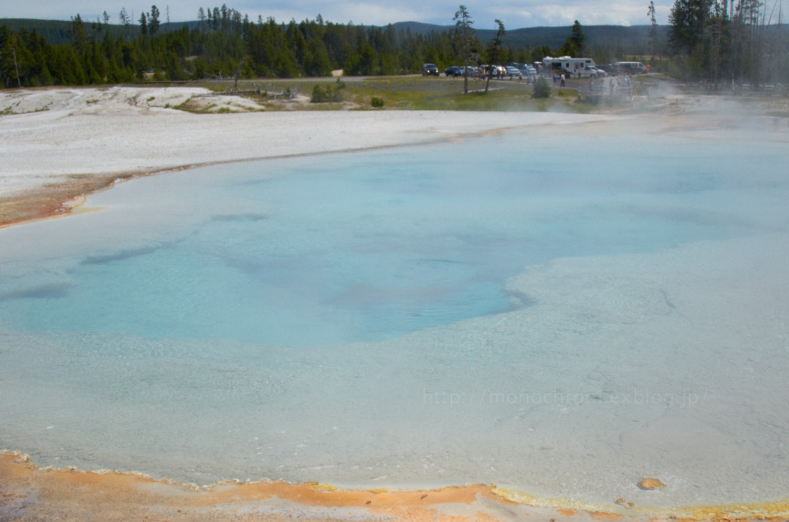 Nature in America 2011 vol.4 Black Sand Basin with D7000 & M9 (Yellowstone National Park)_c0219256_21173115.jpg