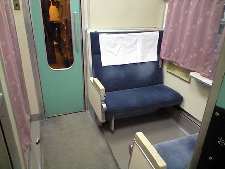 真夏の列島横断旅11 完結編 (寝台急行きたぐに/宇部線/ほか)_b0005281_0495396.jpg