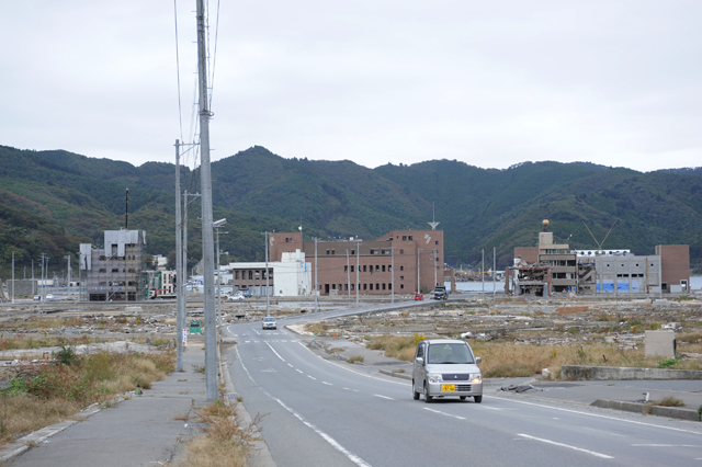 7ヶ月前との比較 女川散歩_f0044846_16575360.jpg