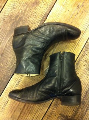 side zip boots_a0182474_1582512.jpg