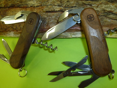 ウェンガー 新作他 入荷!_d0198793_1545839.jpg