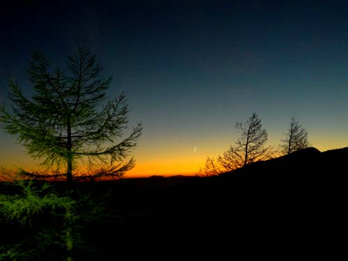 夕暮れの綺麗な季節_e0120896_6372399.jpg