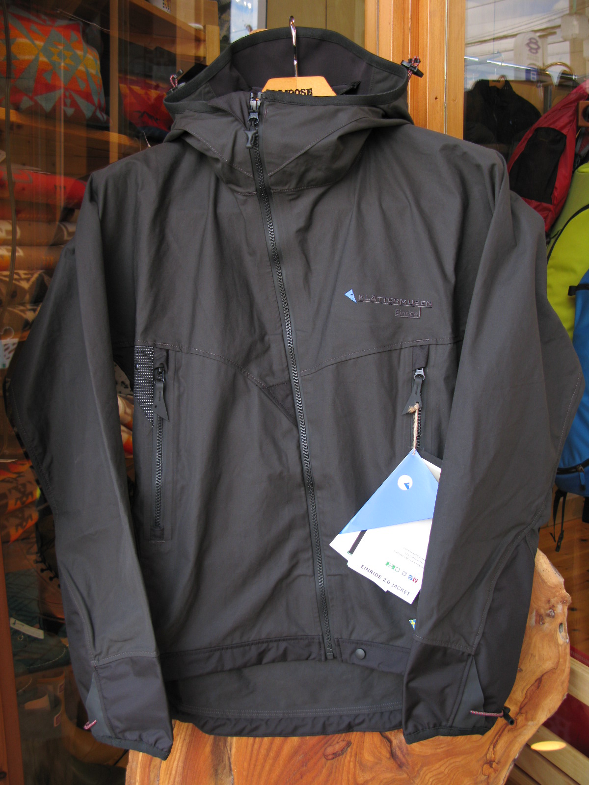 KLATTERMUSEN EINRIDE JACKET 2.0 : OUTDOOR SHOP MOOSE ブログ