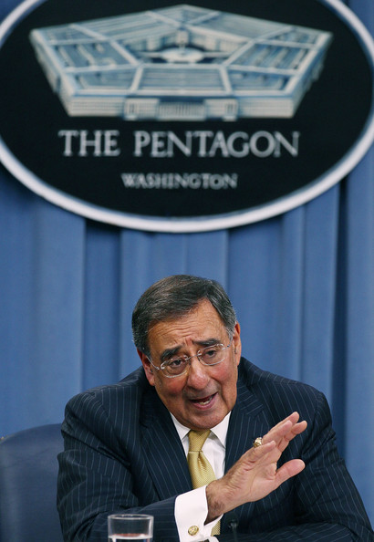 アジアで同盟国との合同軍事演習を強化=米国防長官_c0139575_621424.jpg