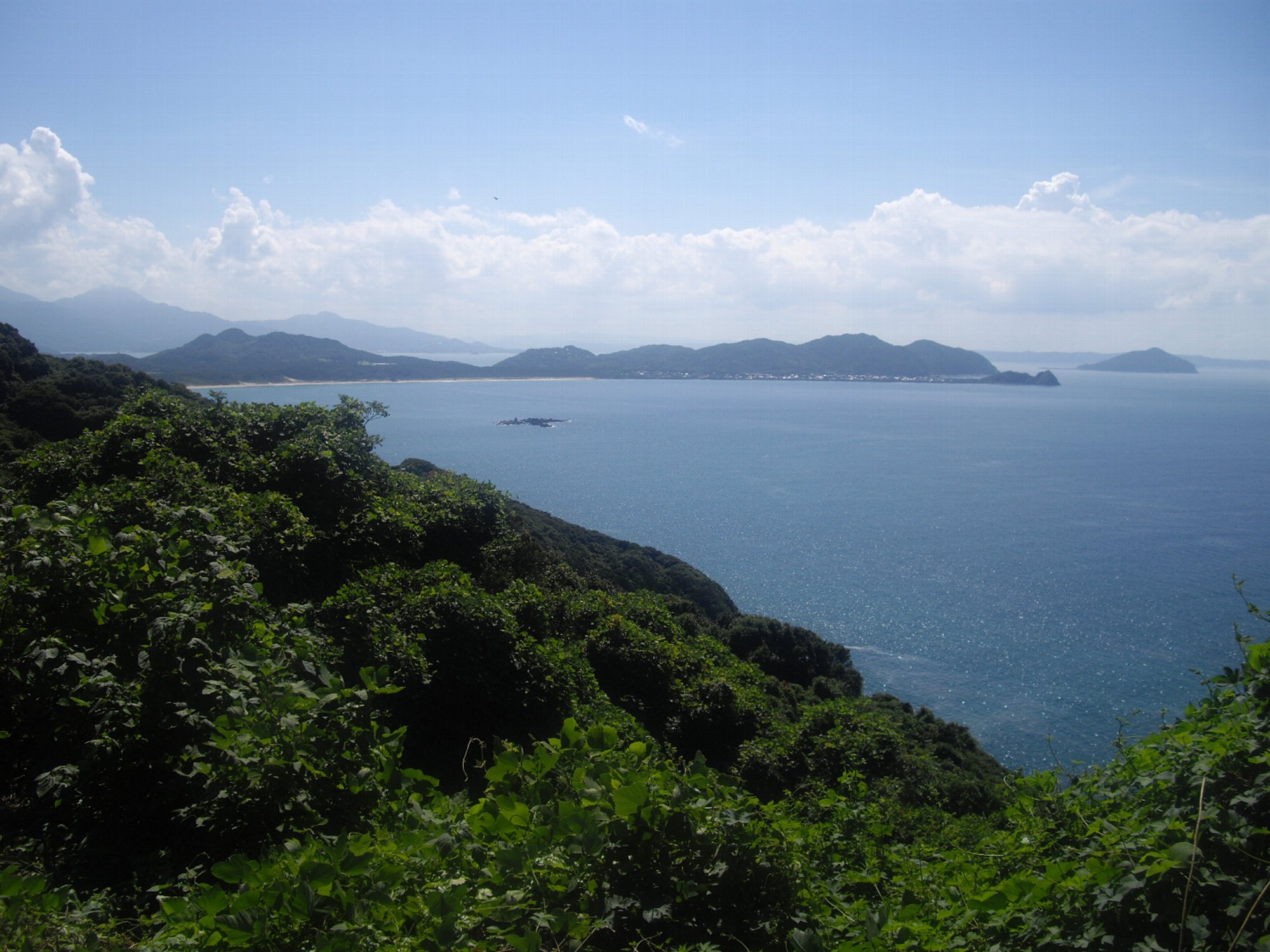 【与論島再生のアイデア（１９）】与論島をセカンドライフの地に選んでもらおう！_e0032991_9261011.jpg