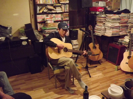 ブックカフェ「無頼庵」プレ・オープンイベントの報告_c0063108_2349793.jpg