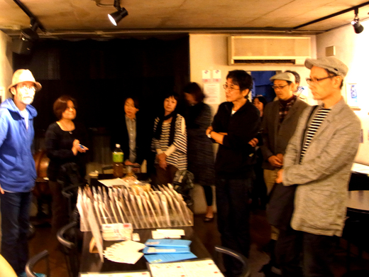 ピースカード展_f0172313_13162977.jpg