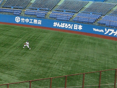 駒澤大対日本大 10月20日 東都大学野球 _b0166128_1846281.jpg