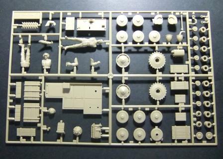 Tamiya 35060-C [マーダーⅡのドイツ軍自走砲兵]_c0000507_2164723.jpg