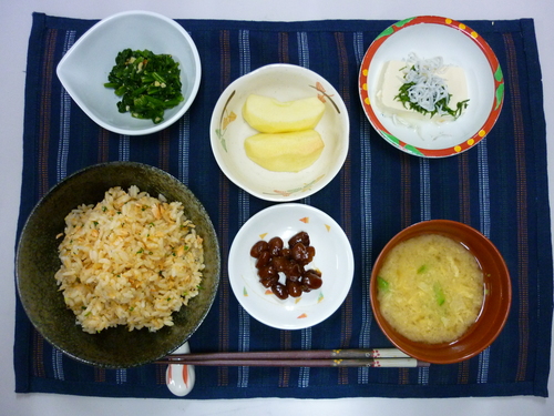 ～焼き鮭の混ぜ御飯～_d0195052_1546037.jpg